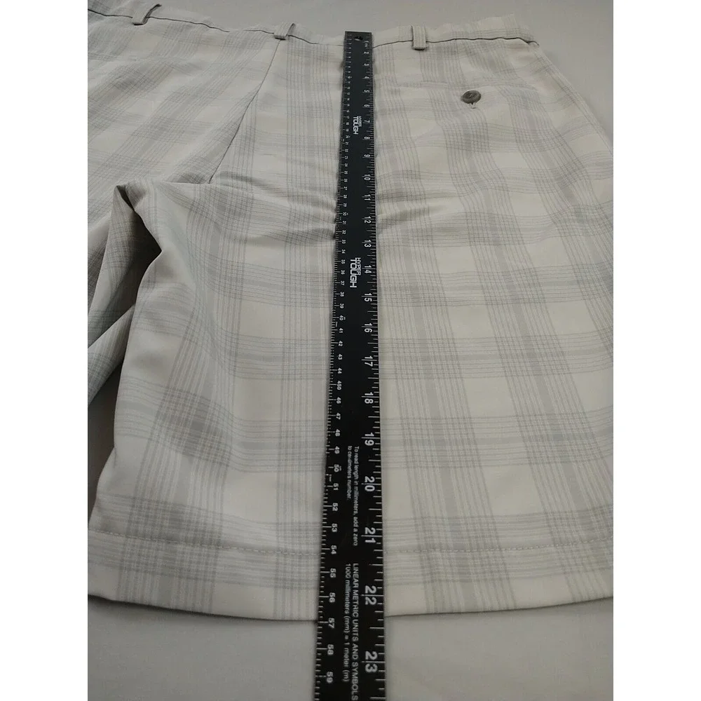 Hagger Dress Shorts Men's 42 Beige Plaid‎ Classic Pockets Travel